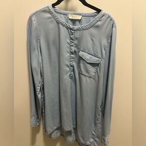 Vince Camuto Light Denim Button Pullover Shirt